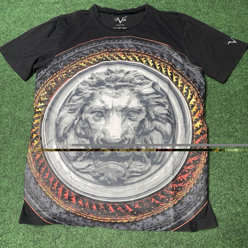V1969 Italia Lion Graphic T-Shirt Men’s Small Black All Over Print Designer Tee